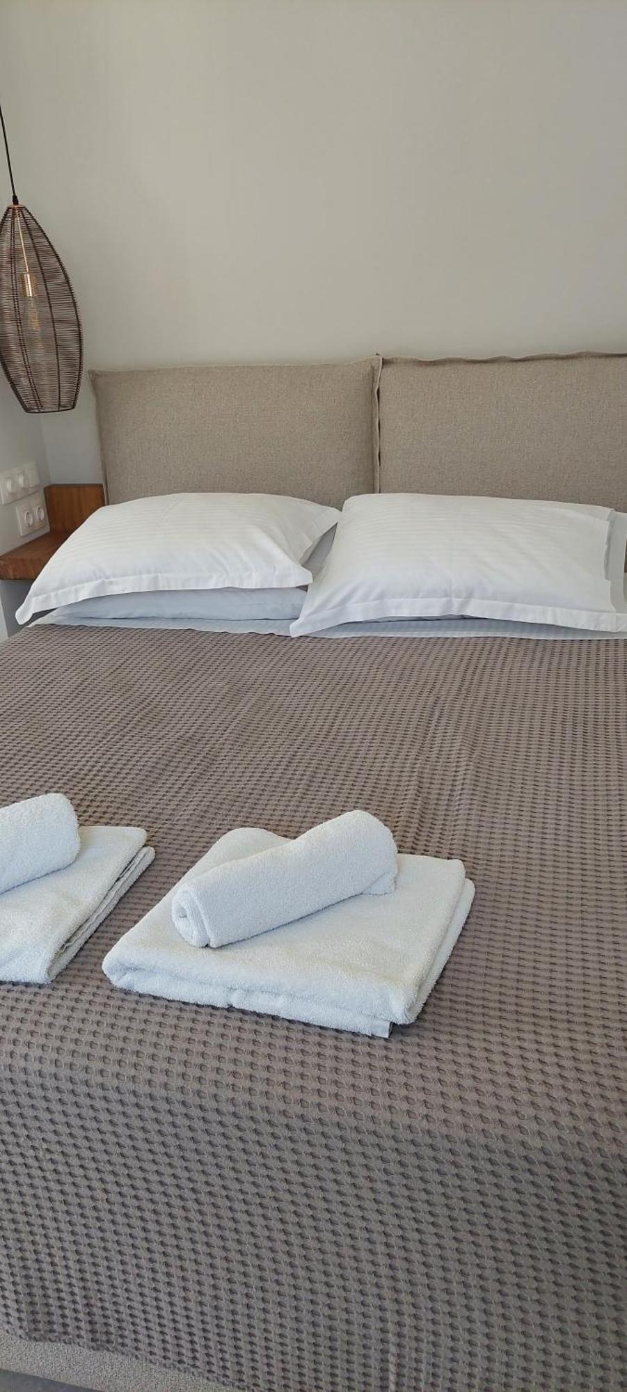 Ionian Paths Apartment Perama  Room photo